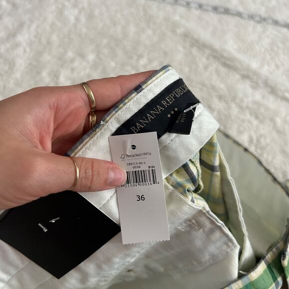 NWT Banana Republic Mens Green Plaid Shorts Mens 36 X 10 100% Cotton Mid Rise - Picture 6 of 7